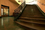 Eingang im EG, Treppe zum Saal© Uwe Riemer