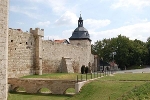 Stadtmauer mit Aquädukt© MDM