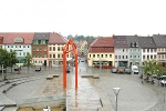 Blick vom Rathaus nach Südosten über den Altmarkt in die Bahnhofstraße© MDM / Katja Müller