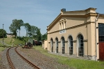 Bahnwärterhaus, Gleis, Wagenreihe, Maschinenhaus© MDM / Katja Müller