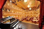 Kaisersaal Blick von der Bühne© Kaisersaal Gastronomie- und Veranstaltungs GmbH