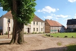 Pfarrhof Stephanskirche nach Osten© MDM / Konstanze Wendt