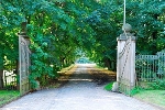 Rittergut Etzdorf, historische Hofeinfahrt© Rittergut Etzdorf/Theresa Hayessen