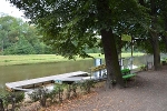 Clara-Zetkin-Park, Elsterflutbett, Anlegestelle,  Max-Reger-Allee© MDM/Katja Seidl