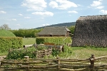 Grubenhaus mit Garten© MDM / Konstanze Wendt