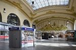 Bahnhof Dresden-Neustadt, Empfangshalle, DB-Infostand und temporäre Ausstellung© MDM/Katja Seidl