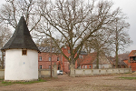 Rittergut Wittenmoor, Taubenhaus und Herrenhaus© MDM / Konstanze Wendt