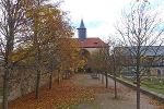 Kleine Allee zur Klosterkirche© MDM