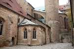 Hof zwischen Dom und Kapitelhaus nach Nordwest© MDM / Konstanze Wendt