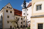 Hinterer Schlosshof, Schlosskirche mit Portal© MDM / Bea Wölfling