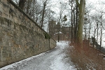 Parkweg vom Römischen Bad in Richtung Lingnerschloss© MDM / Katja Müller