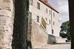 Blick aus dem Tordurchgang zum südlichen Burghof nach Osten© MDM / Konstanze Wendt