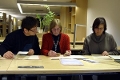 Uwe Hong, Renate Hong und Ina Grauer im Archiv in Jena© Kundschafter Filmproduktion / Thomas Schneider