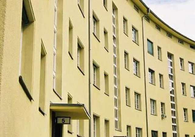 Siegfriedplatz, Hauseingänge