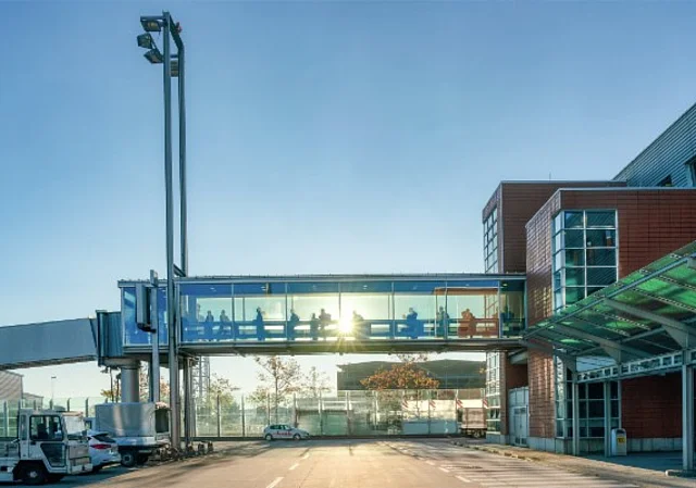 Fluggastbrücken