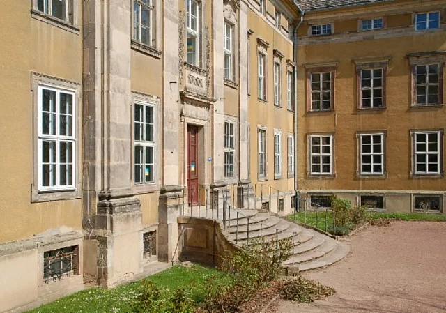 Schloss Ostrau, Aussicht Bibliothek