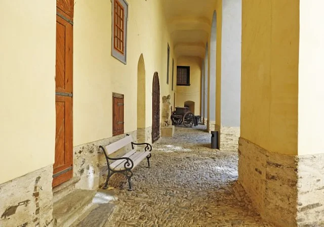 Arkadengang im Innenhof
