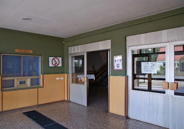 Kulturhaus Tangerhütte, Eingang
