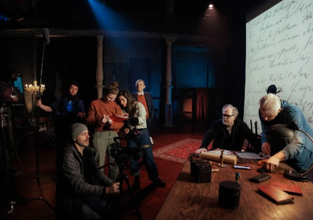 am Set in der Schaubühne Lindenfels Leipzig