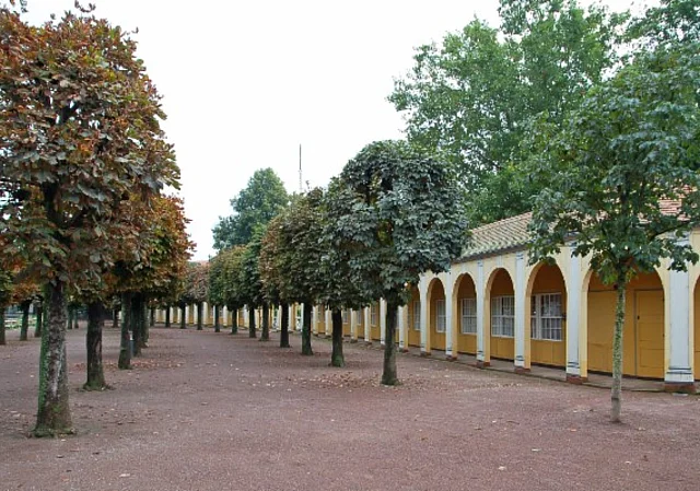 Kurpark Bad Lauchstädt: Kolonnaden