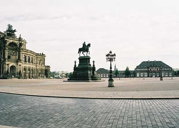 Blick Richtung König-Johann-Denkmal 