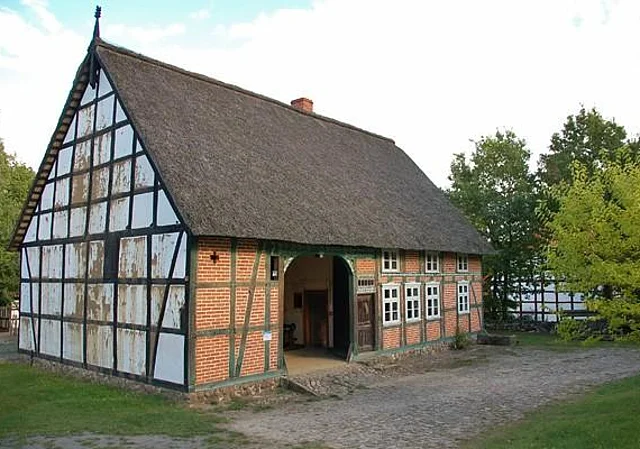 Freilichtmuseum Diesdorf: Querdielenhaus