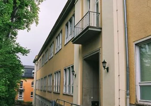 Eingang Helmholtzweg