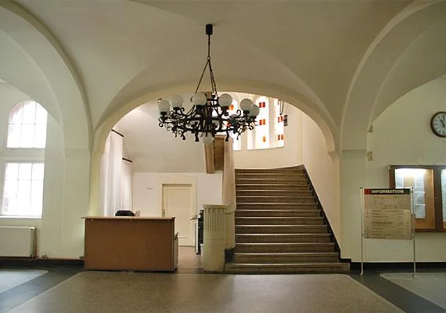 Foyer im 1.Erdgeschoss