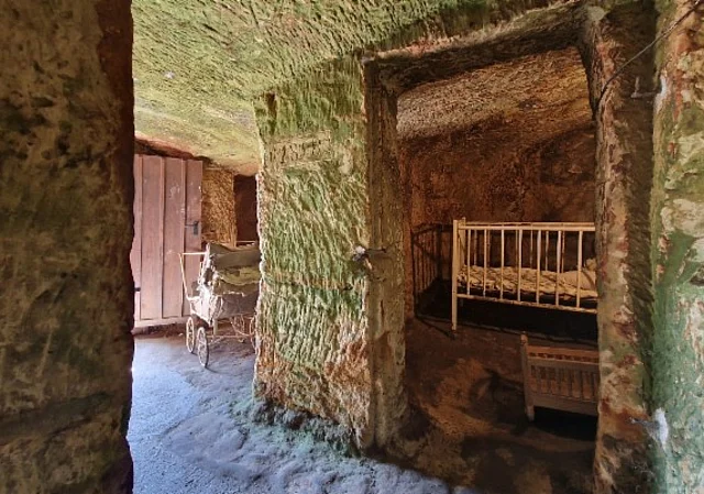 Höhlenwohnungen Langenstein, Schäferberg 35