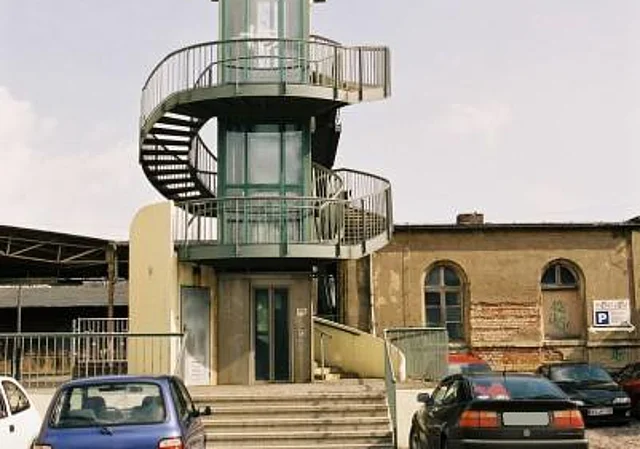 Aufgang Brücke