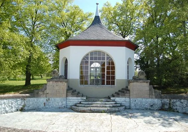 Weiherhäuschen
