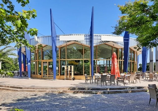 Rundbau Café Restaurant