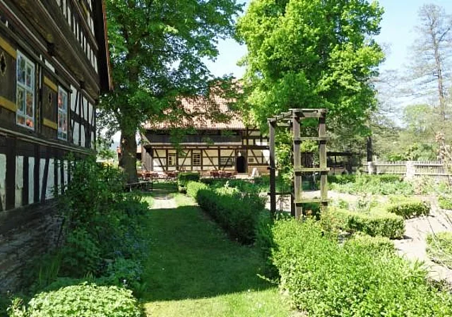 Blick zum Bauerngarten