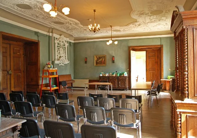 Schloss Ostrau, Gesellschaftsraum