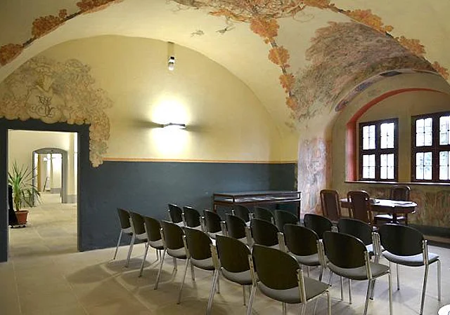 EG, Trauzimmer