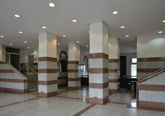 Yenidze Dresden, Bürohaus, Foyer