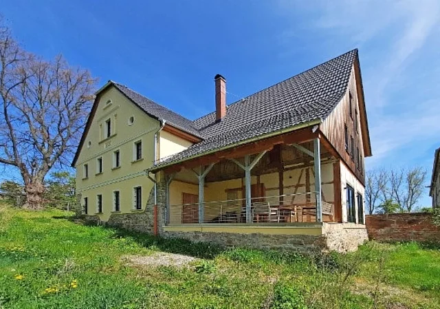 Bauernhof Dölzig Seitenansicht