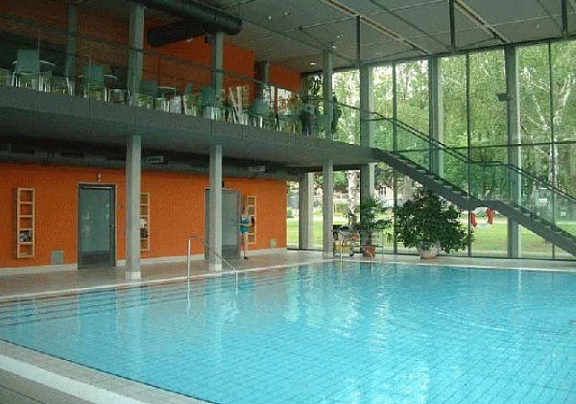 Nichtschwimmerbecken