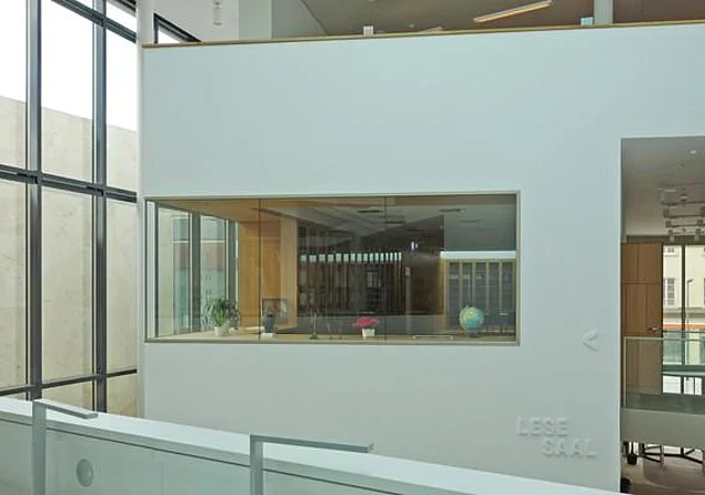 Bibliothek Lesesaal