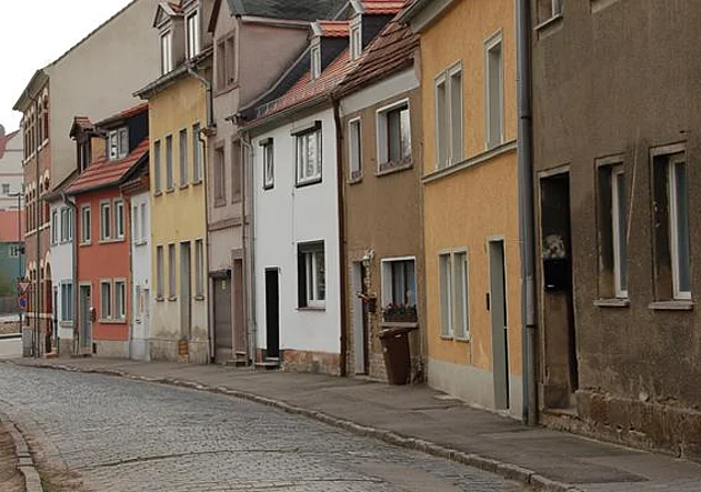 Lindenhof nach Osten