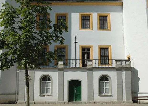 Schloss, Richtung Westen 