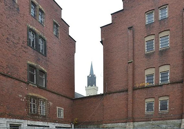Turm, Blick von Nordosten
