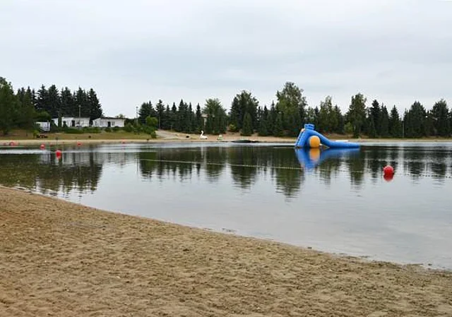 Naturbad Luppa, Sandstrand, Bungalows, Wasserrutsche