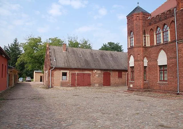 Hof und Jagdhaus nach Nordwest