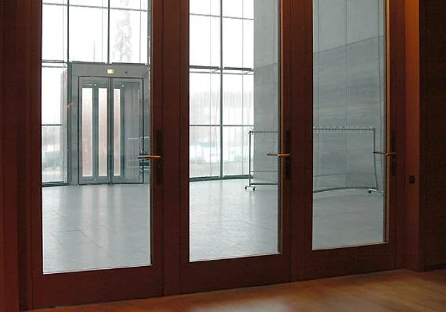 Hof 2, Blick vom Foyer zum Eingang Nordseite