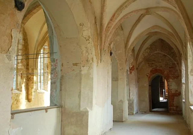 Kirche, Empore nach Osten