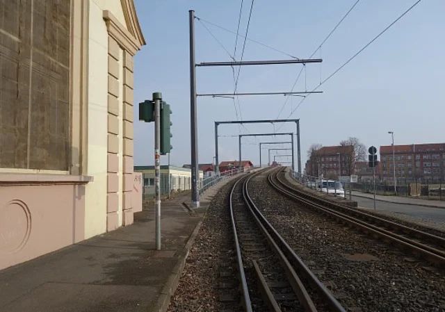 Gleisbrücke Höhe Malzwerk