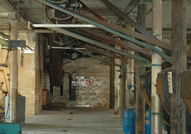 Webereigebäude, Veredlung mit Walkmaschinen