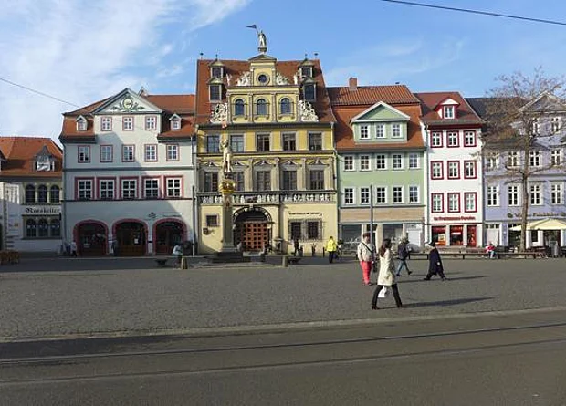 Westseite mit Kunsthalle 
