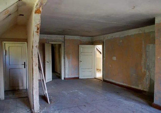 großes Zimmer im 1.Obergeschoss